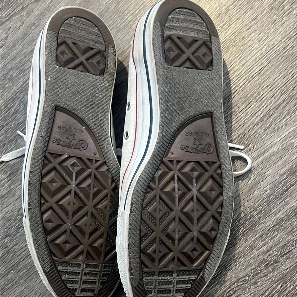 Converse White Canvas Sneakers with Red Trim - Picture 2 of 2